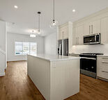 Modern 3 Bedroom + Den in the Community of Rangeview!