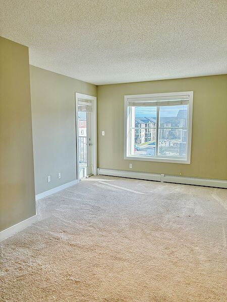 Calgary 2 bedrooms Condo Unit for rent. Property photo: 564083-3