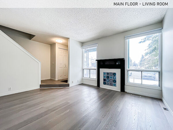 Calgary 3 + Den bedrooms Townhouse for rent. Property photo: 564476-2
