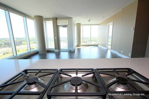 Calgary 2 bedrooms Condo Unit for rent. Property photo: 564495-3