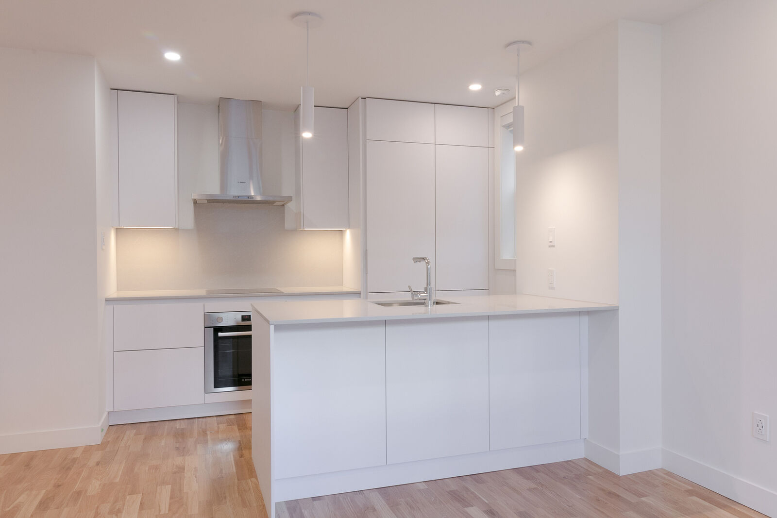 Montr&eacute;al 3 bedrooms Apartment for rent. Property photo: 564754-1