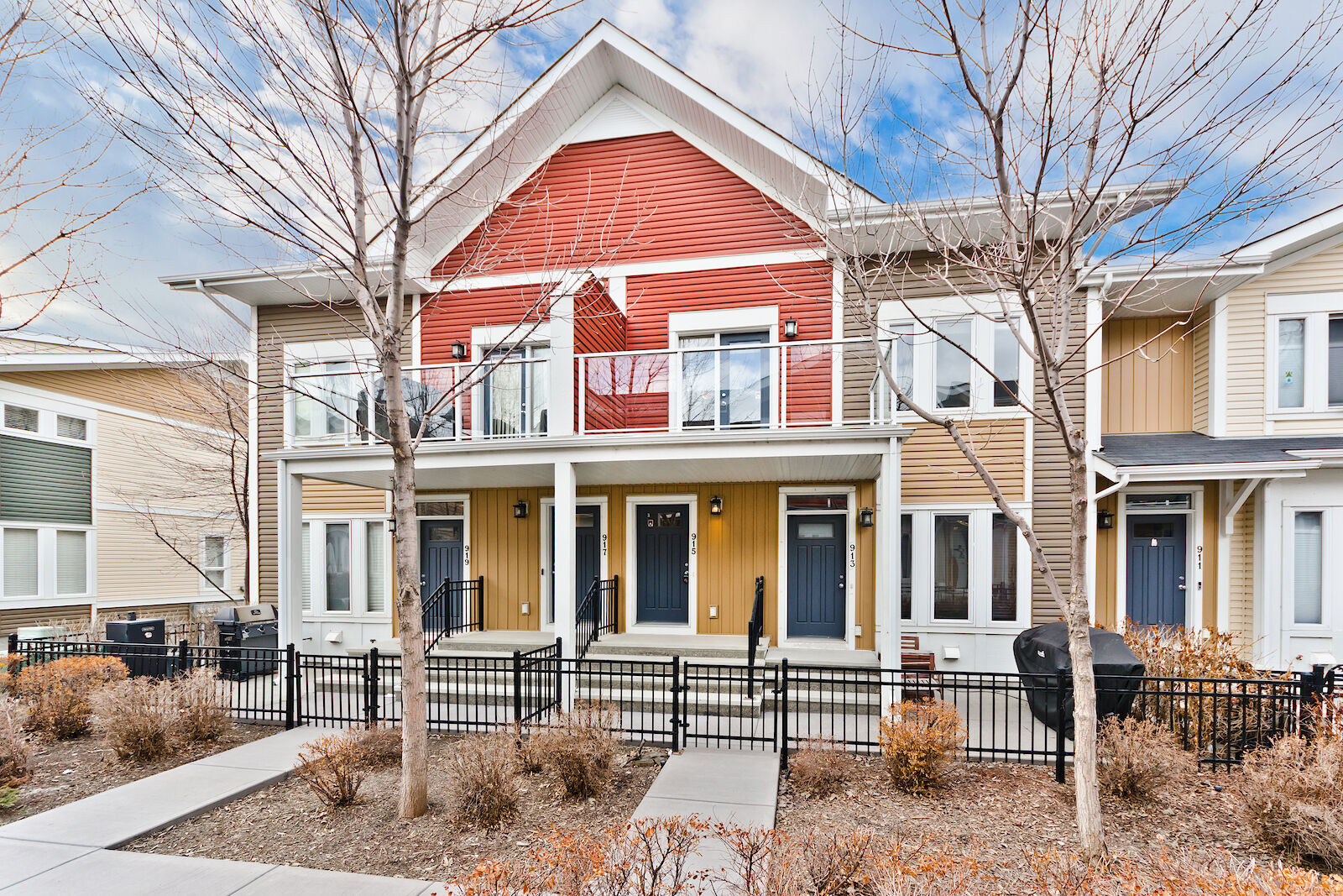 Calgary 2 bedrooms Townhouse for rent. Property photo: 564819-1