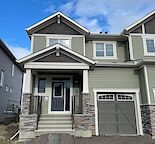 Beautiful New Spacious End Unit Townhome in Elegant Cityscape
