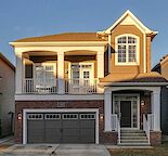 Beautiful fully upgraded house close to amenities in Calgary North West