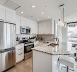 Furnished 2 Bedroom 2 Bathroom Downtown Condo with Free Internet and Parking