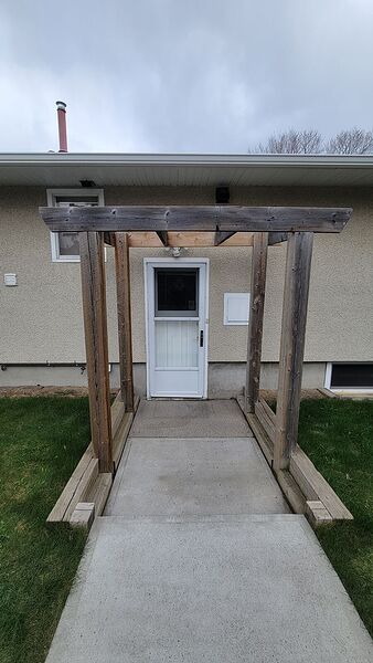 Calgary 1 + Den bedrooms Basement for rent. Property photo: 565415-3