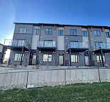 BRAND NEW ARBOUR LAKE TOWNHOUSE