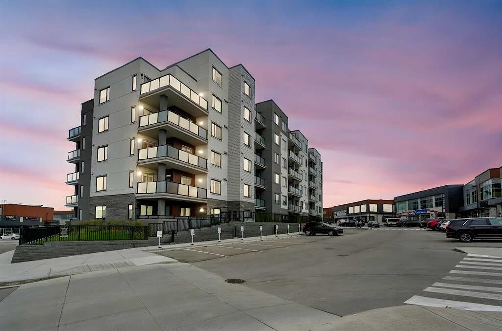 Calgary 1 + Den bedrooms Condo Unit for rent. Property photo: 565723-1
