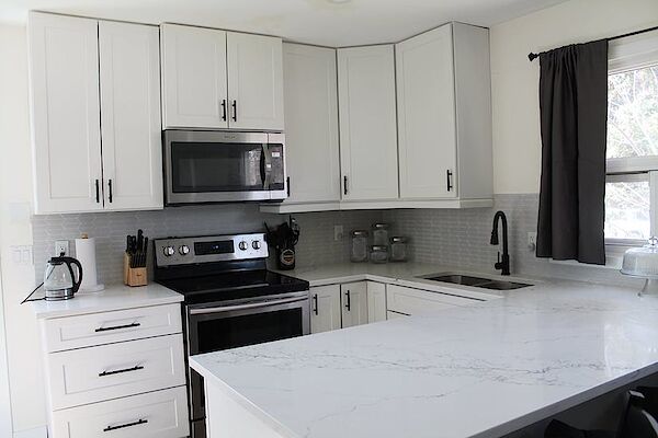 Calgary 3 bedrooms House for rent. Property photo: 565740-3