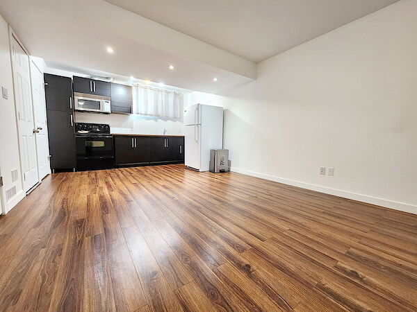 Calgary 1 bedroom Basement for rent. Property photo: 566118-3
