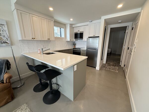 Calgary 1 bedroom Basement for rent. Property photo: 566522-2