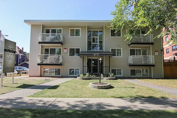 Fully Renovated, Pet-Friendly Suites at Qute Place