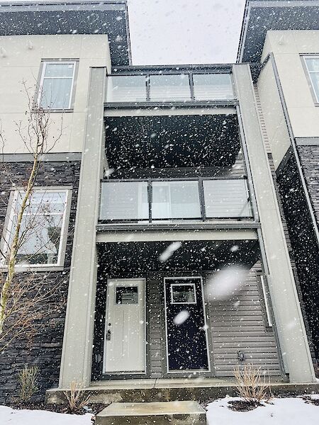 Calgary 2 bedrooms Townhouse for rent. Property photo: 567167-2