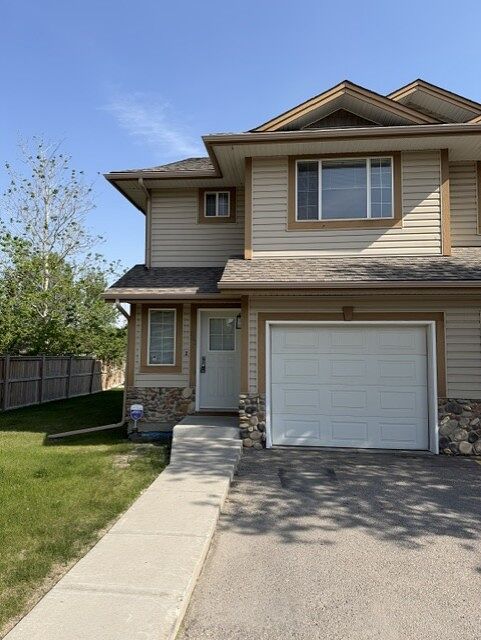 Calgary 3 bedrooms Townhouse for rent. Property photo: 56803-1