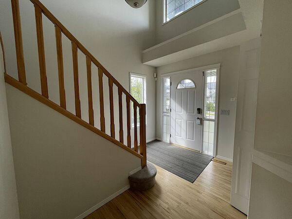 Calgary 3 bedrooms House for rent. Property photo: 568092-2