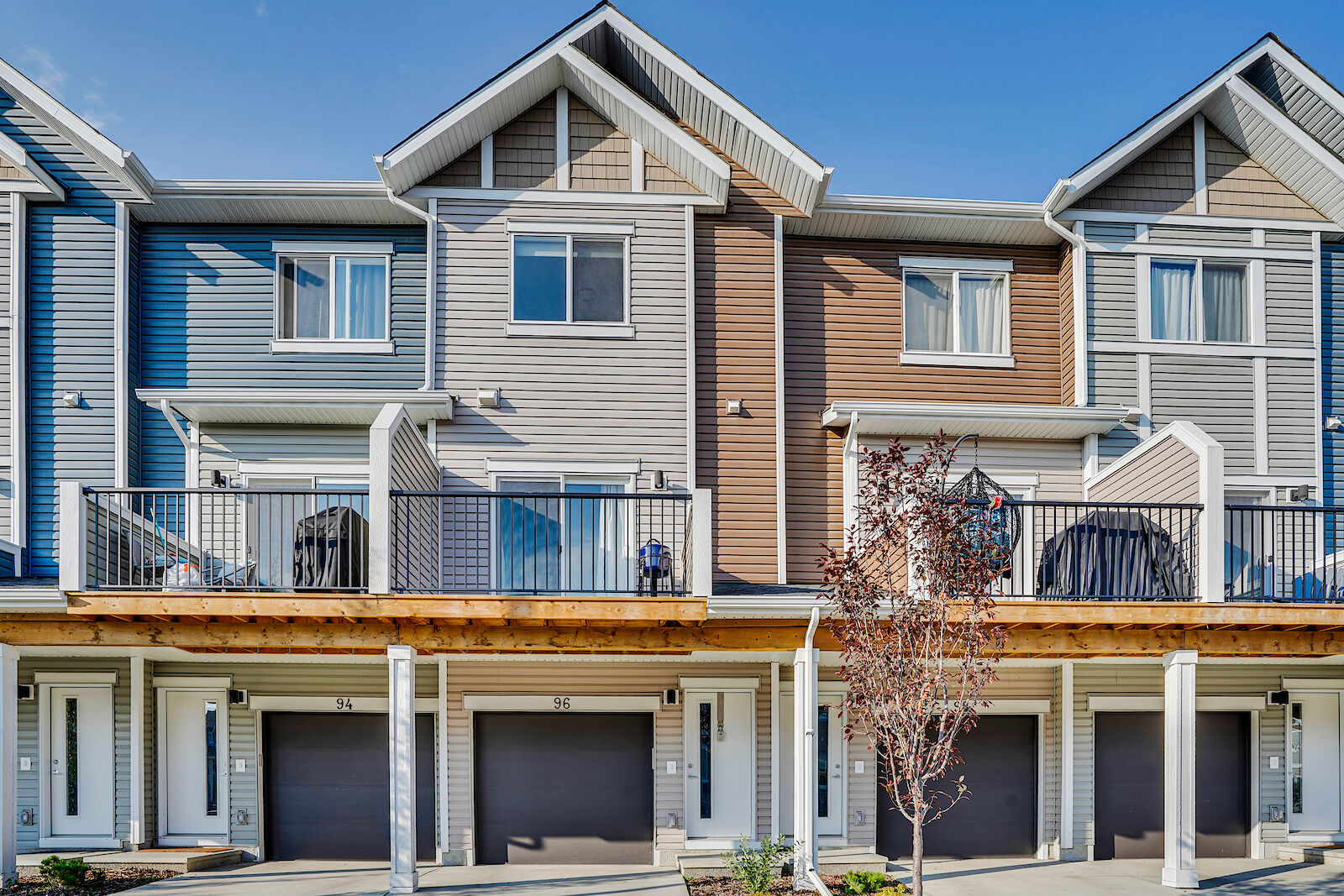 Calgary 2 bedrooms Townhouse for rent. Property photo: 568116-1