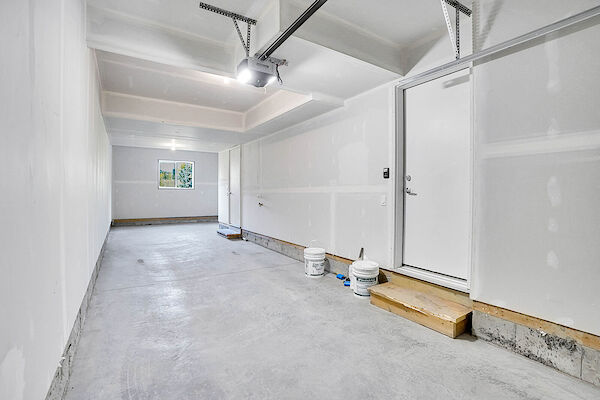 Calgary 2 bedrooms Townhouse for rent. Property photo: 568116-2