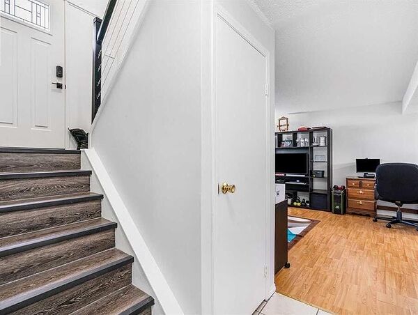 Calgary 1 bedroom Basement for rent. Property photo: 568508-2