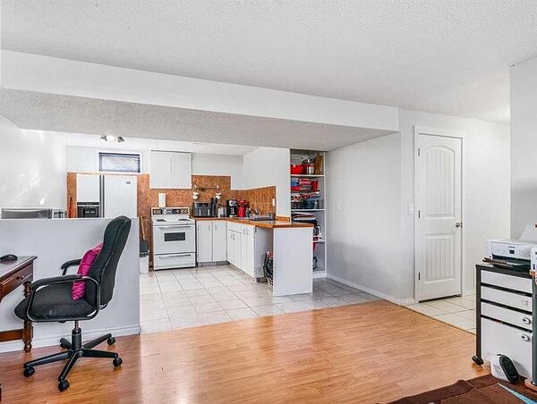 Calgary 1 bedroom Basement for rent. Property photo: 568508-3