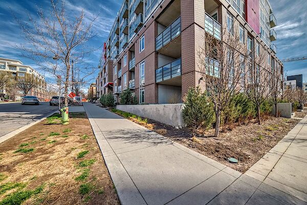 Calgary 2 bedrooms Condo Unit for rent. Property photo: 568704-3