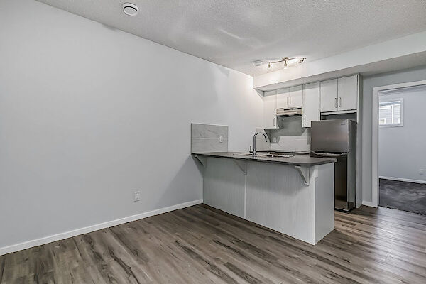 Calgary 2 bedrooms Basement for rent. Property photo: 569185-3