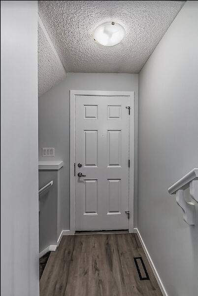 Calgary 2 bedrooms Basement for rent. Property photo: 569185-2