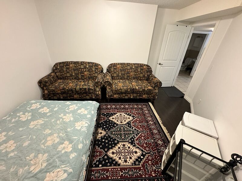Calgary 1 bedroom Room For Rent for rent. Property photo: 569749-1