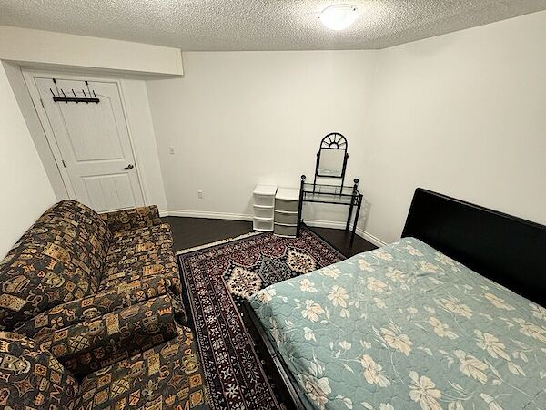 Calgary 1 bedroom Room For Rent for rent. Property photo: 569749-3