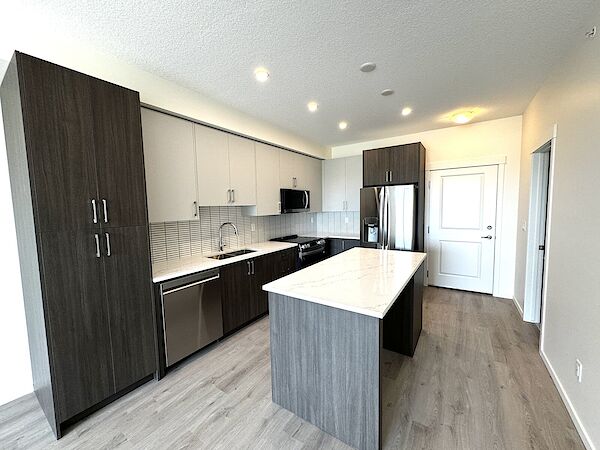 Calgary 1 bedroom Condo Unit for rent. Property photo: 570073-2