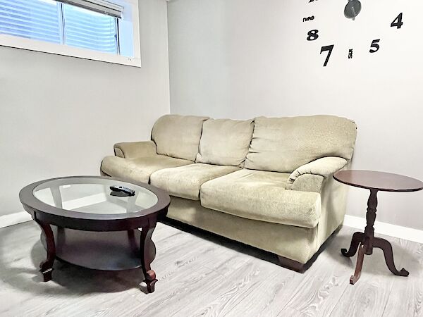 Calgary 3 bedrooms Room For Rent for rent. Property photo: 570630-3