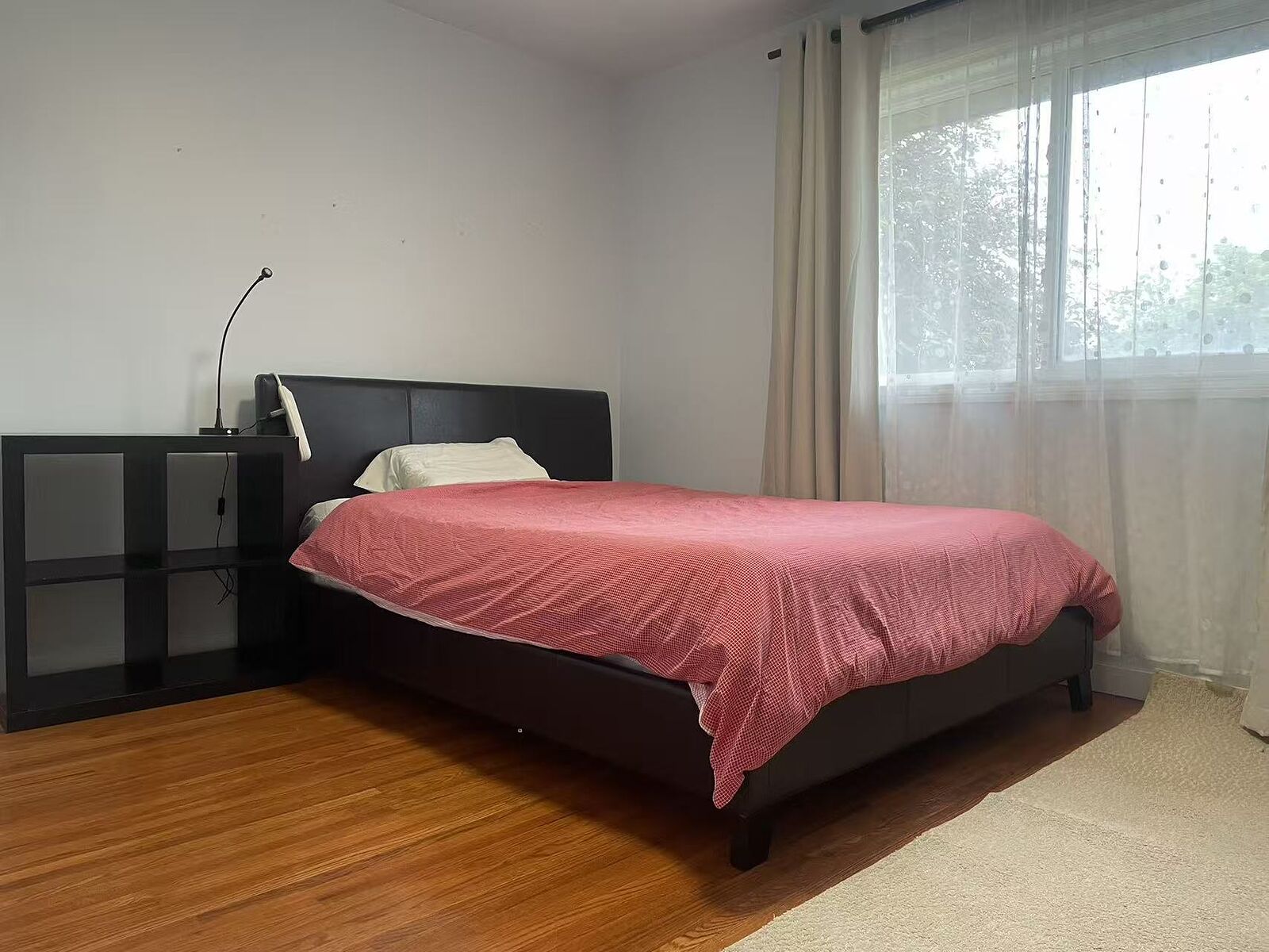Calgary 3 bedrooms Main Floor for rent. Property photo: 571227-1