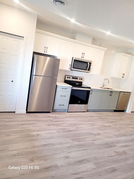 Calgary 1 bedroom Basement for rent. Property photo: 571713-2