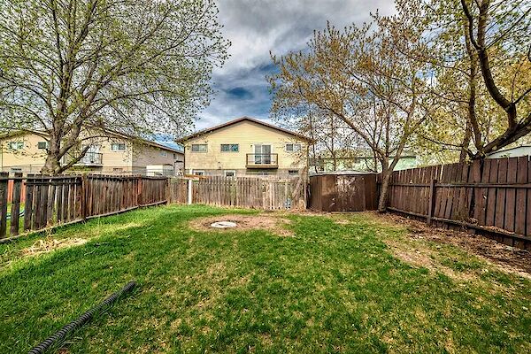Calgary 2 bedrooms Basement for rent. Property photo: 571958-2