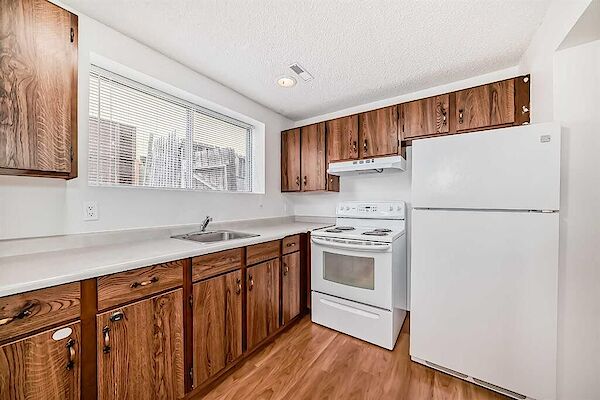 Calgary 2 bedrooms Basement for rent. Property photo: 571958-3