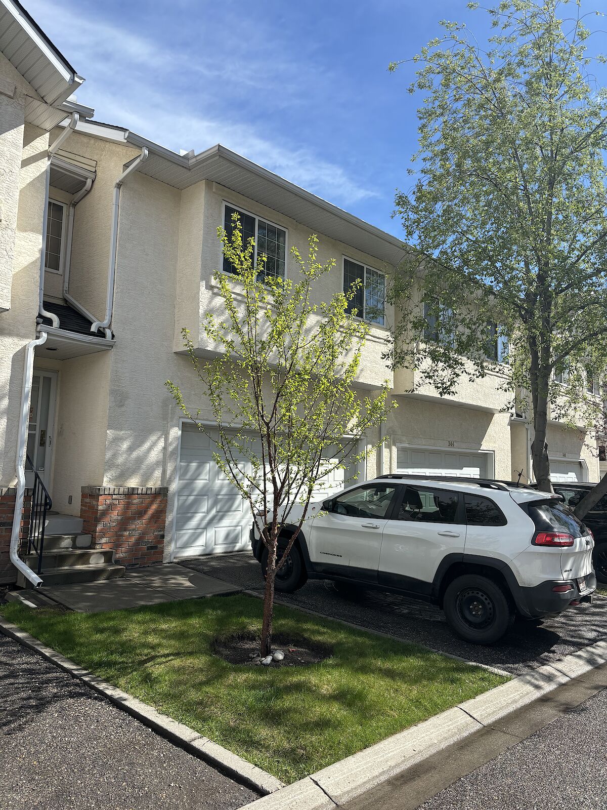 Calgary 2 bedrooms Townhouse for rent. Property photo: 572058-1