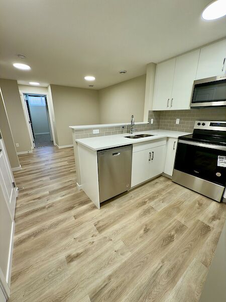 2 Bed & 2 Bath Legal Basement Suite in Mahogany