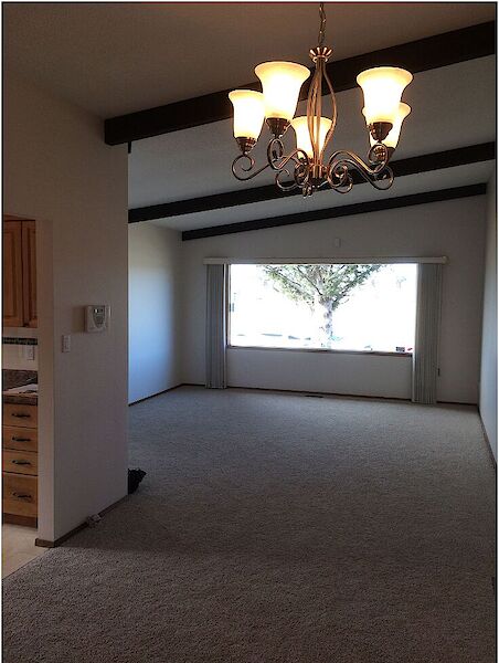 Calgary 3 bedrooms Main Floor for rent. Property photo: 572605-2