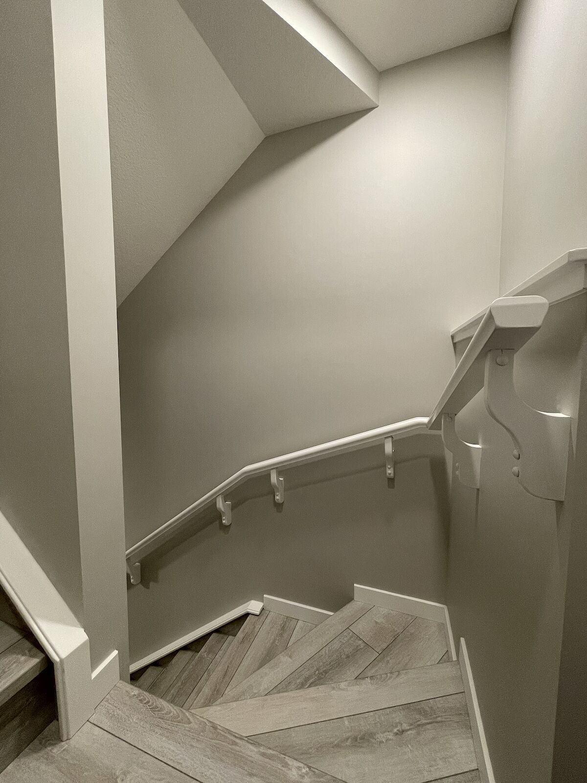 Calgary 2 bedrooms Room For Rent for rent. Property photo: 573141-1