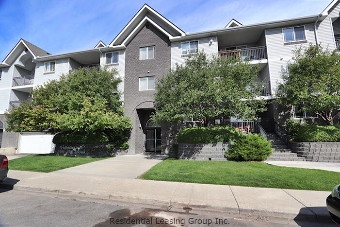 Calgary 1 bedroom Condo Unit for rent. Property photo: 573359-1