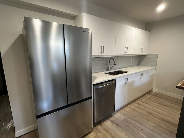 Calgary 2 bedrooms Basement for rent. Property photo: 573622-2