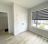 4 Bed 3 Bath Detached House