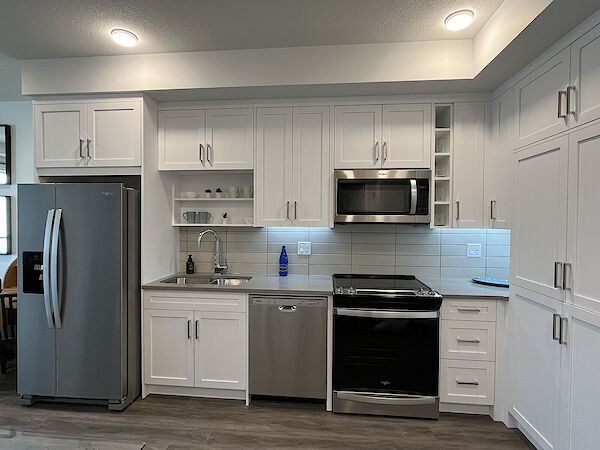 Calgary 1 bedroom Condo Unit for rent. Property photo: 574133-3