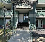 Renovated 2 Bedroom, 1 Bathroom Condo