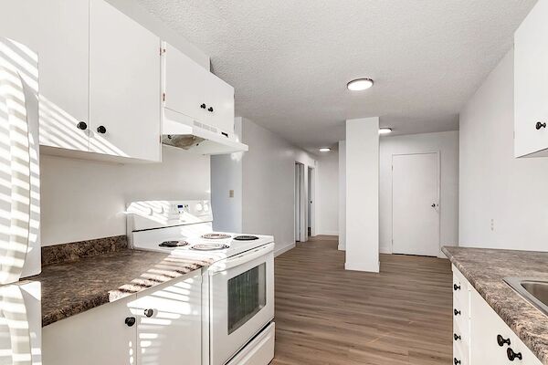 Calgary 2 bedrooms Apartment for rent. Property photo: 574783-2