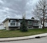 Large lower level 2 Bedroom Unit. Close to Nose Hill, schools and Bus lines
