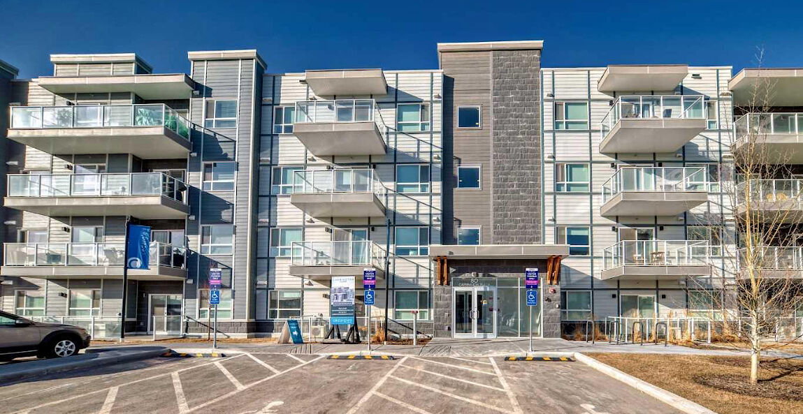 Calgary 2 bedrooms Condo Unit for rent. Property photo: 575420-1