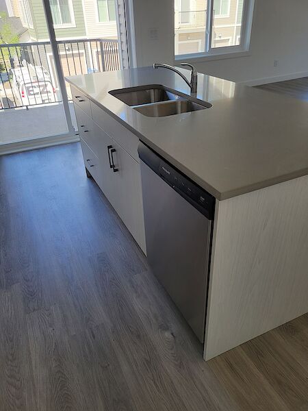 Airdrie 3 bedrooms Townhouse for rent. Property photo: 575520-3