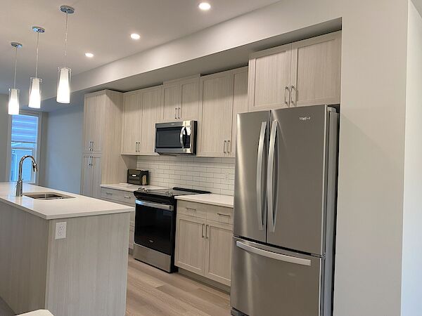 Calgary 3 bedrooms Townhouse for rent. Property photo: 575754-2