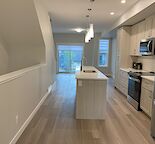 3bd 3.5ba Townhouse in Sage Hill NW