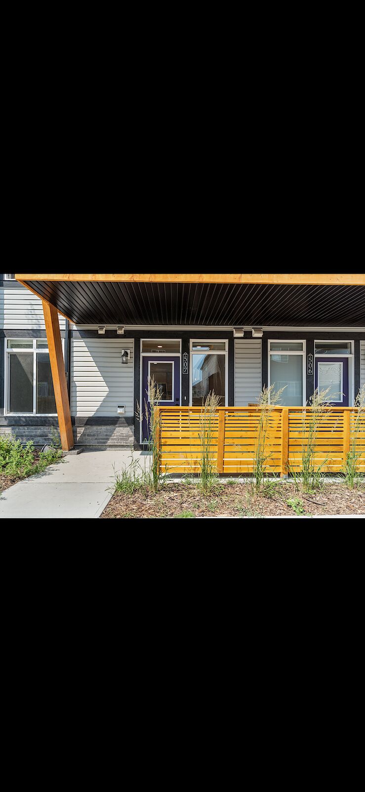 Calgary 1 bedroom Townhouse for rent. Property photo: 576003-1